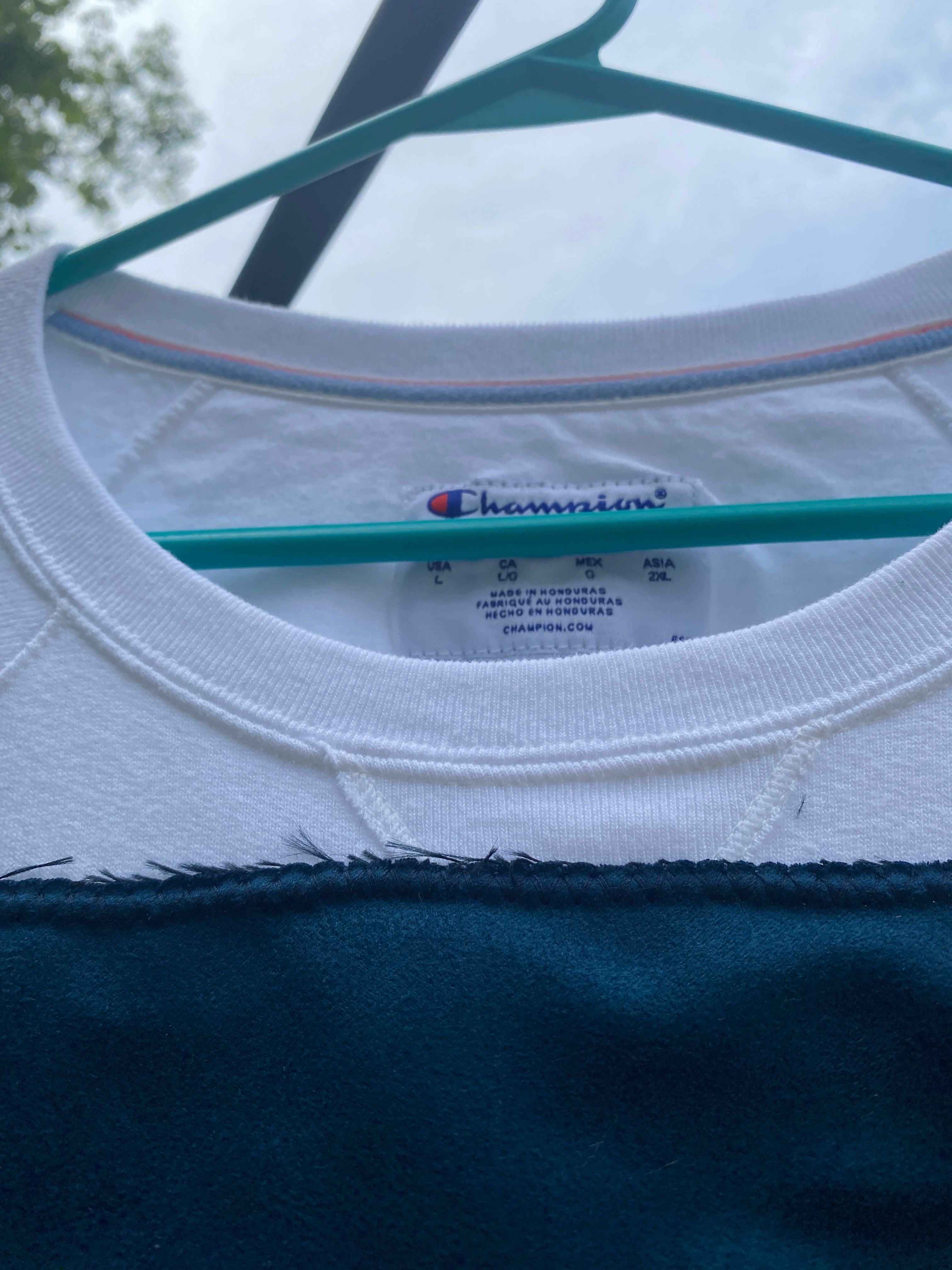 FISH HUG- Large Crewneck
