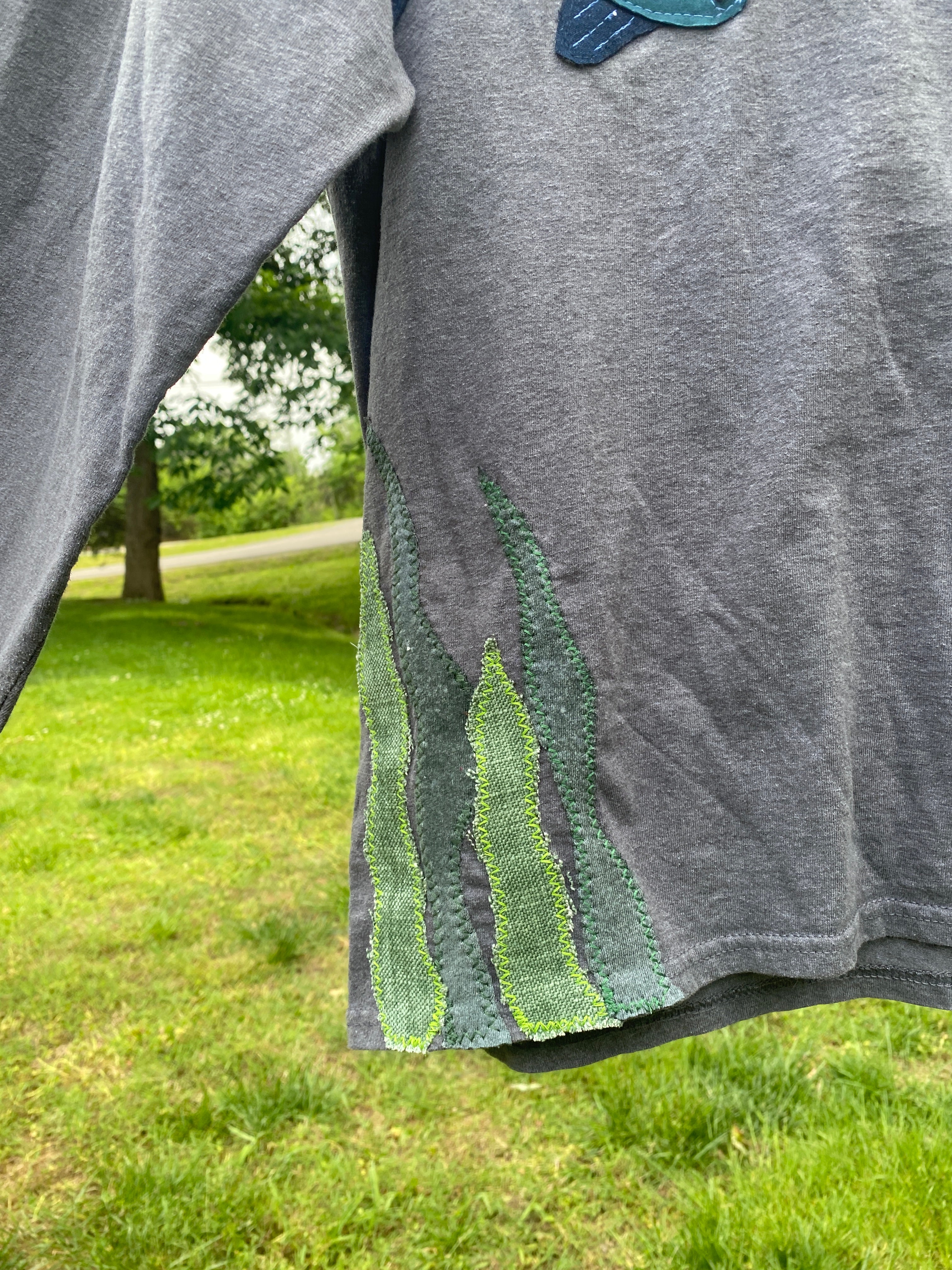 FLOAT ON HEART- long sleeve (medium)
