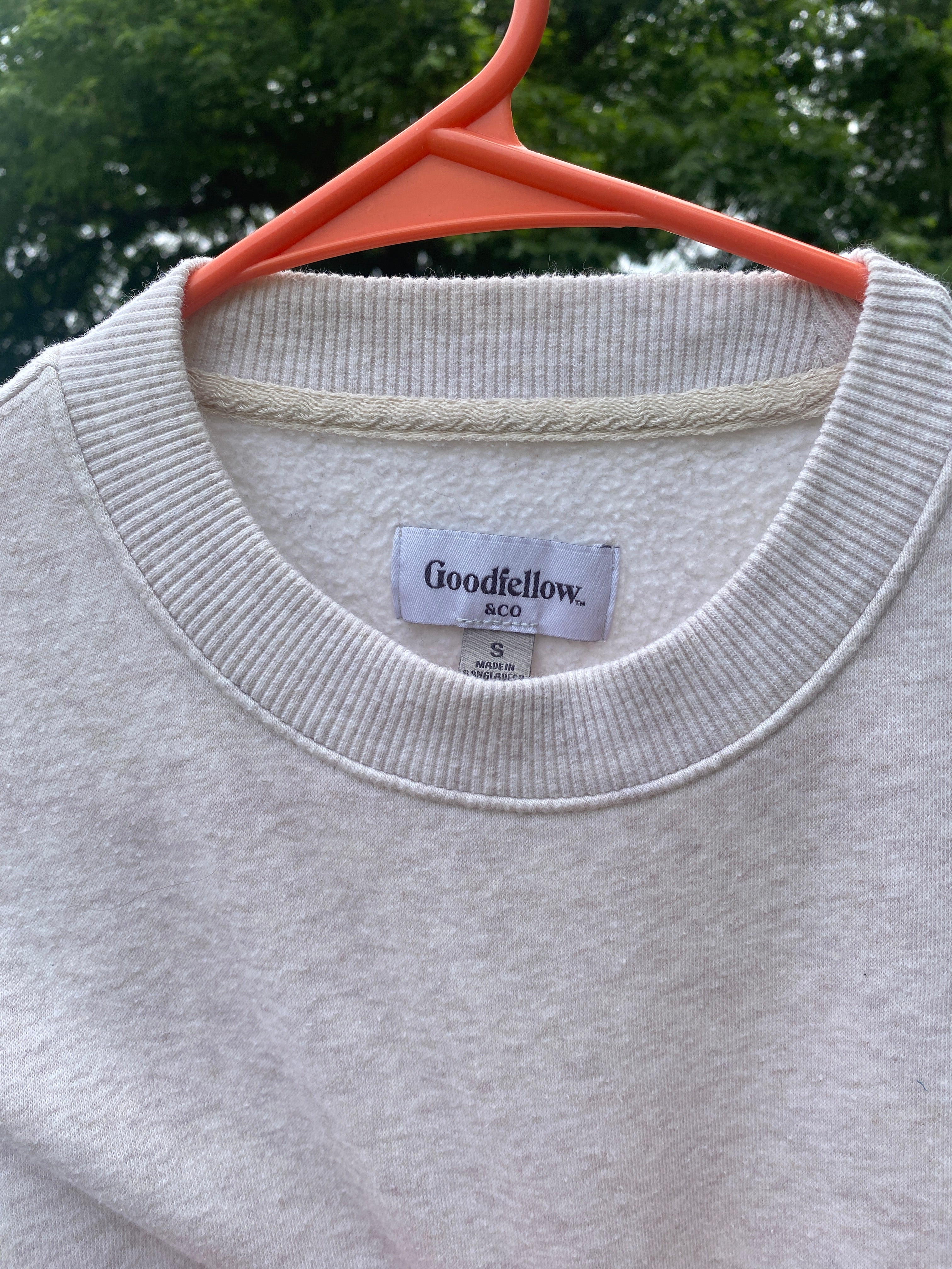 FLOAT ON HEART-  S Crewneck
