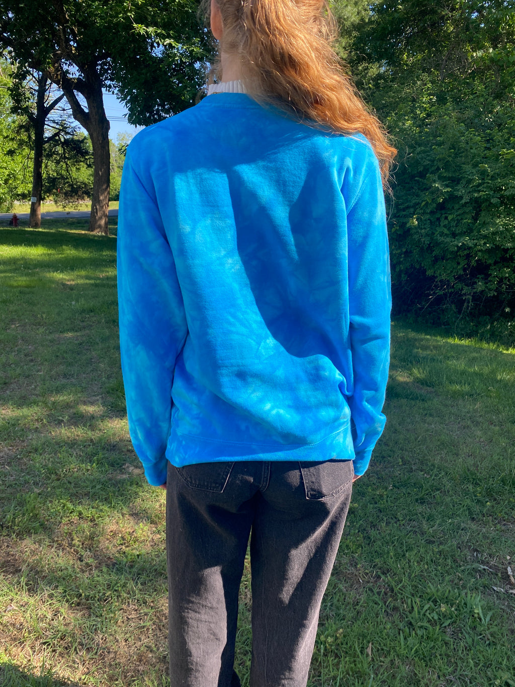 FISH HUG- S Crewneck