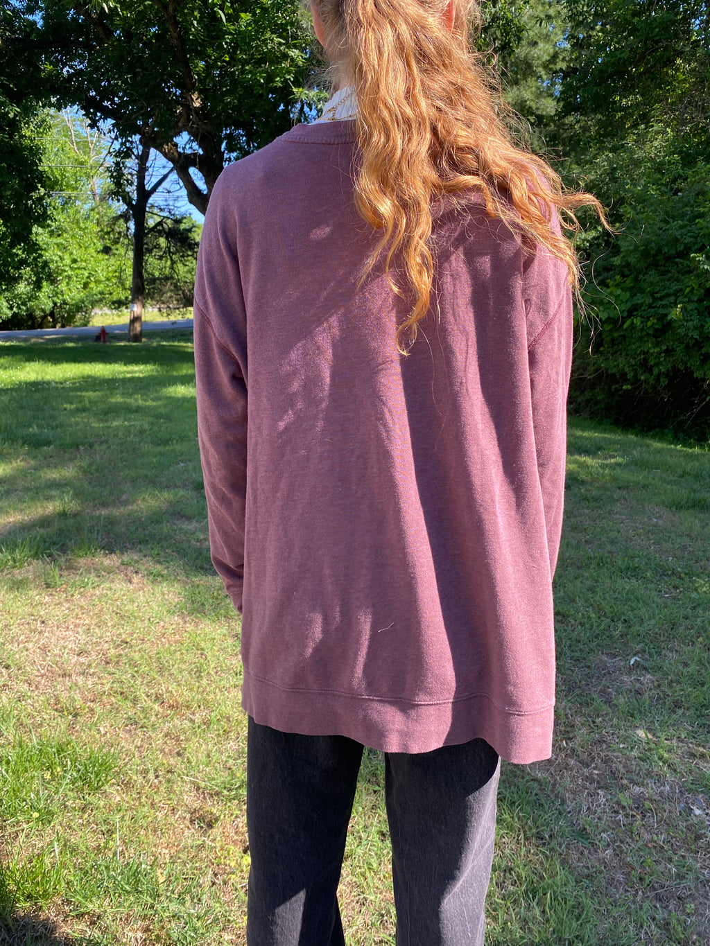 FISH HUG- 0x Crewneck